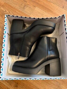 Melody Botas